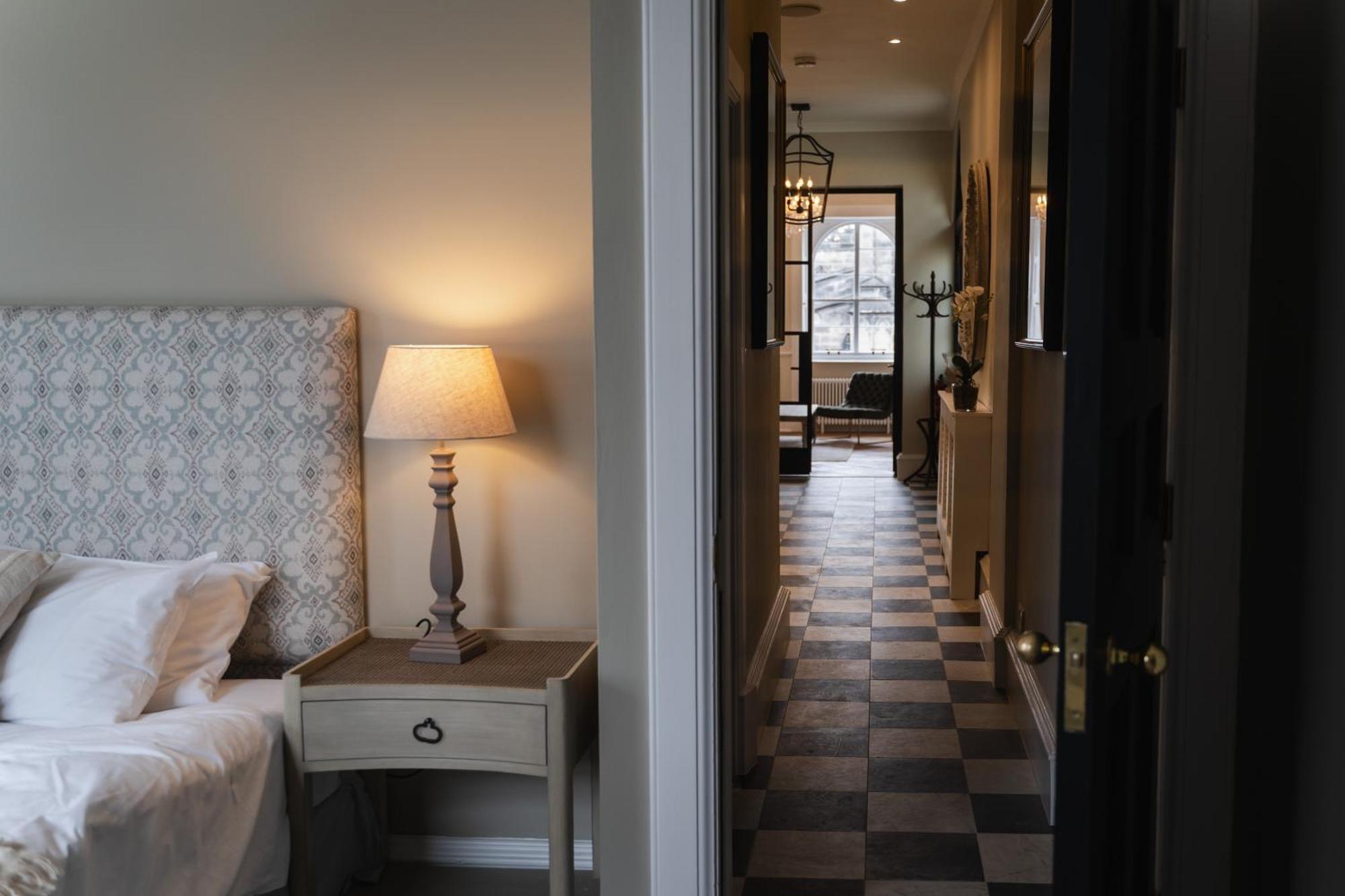 Code Pod - The Court - * Edimburgo